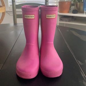 Girls Pink Hunter boots sz 11 us